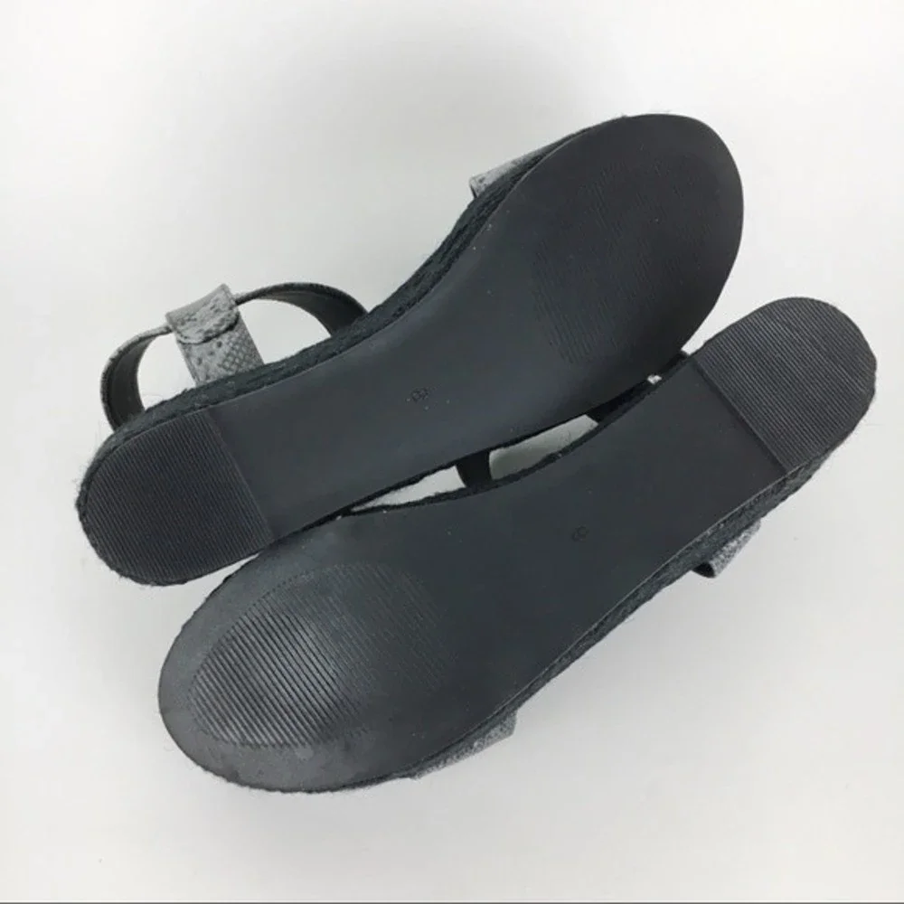 Coconuts By Matisse‎ 8 Black Gray Snakeskin Platform Wedges Espadrilles Sandals